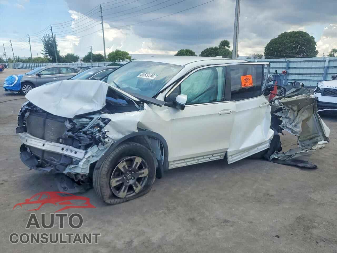 HONDA RIDGELINE 2017 - 5FPYK2F58HB007584