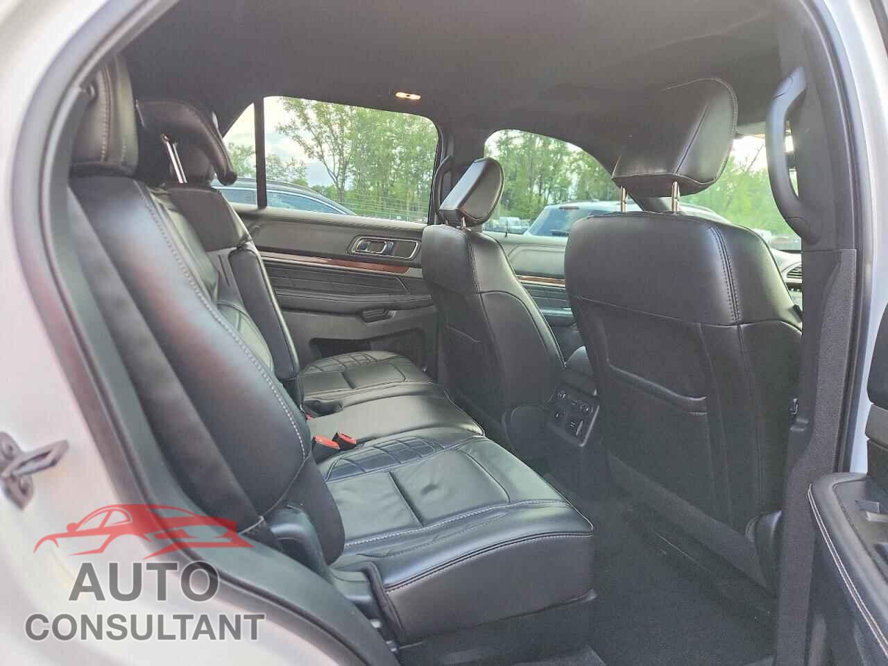 FORD EXPLORER 2018 - 1FM5K8HT4JGB24628