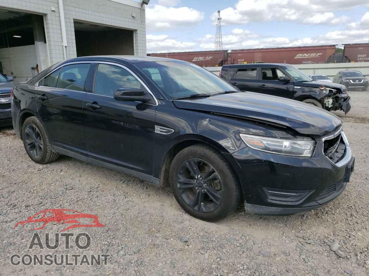 FORD TAURUS 2016 - 1FAHP2E81GG136444