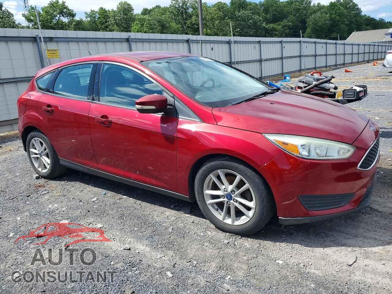 FORD FOCUS 2017 - 1FADP3K24HL240925