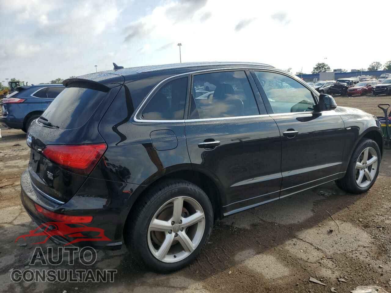 AUDI Q5 2017 - WA1M2AFP7HA045152
