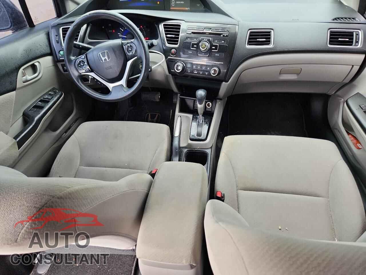 HONDA CIVIC 2013 - 2HGFB2F52DH522585