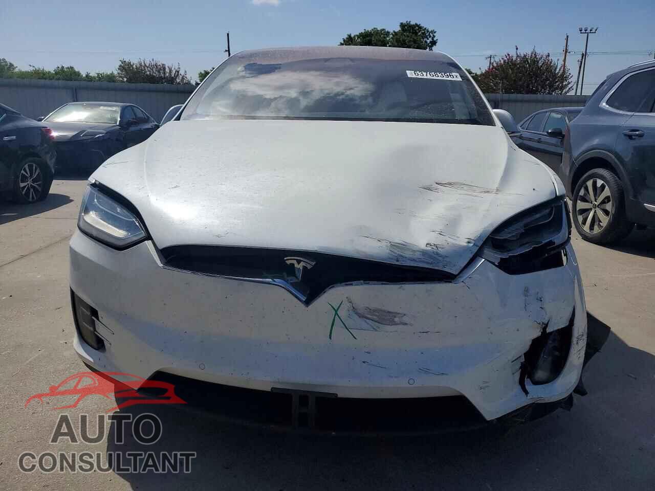 TESLA MODEL X 2017 - 5YJXCDE25HF043981