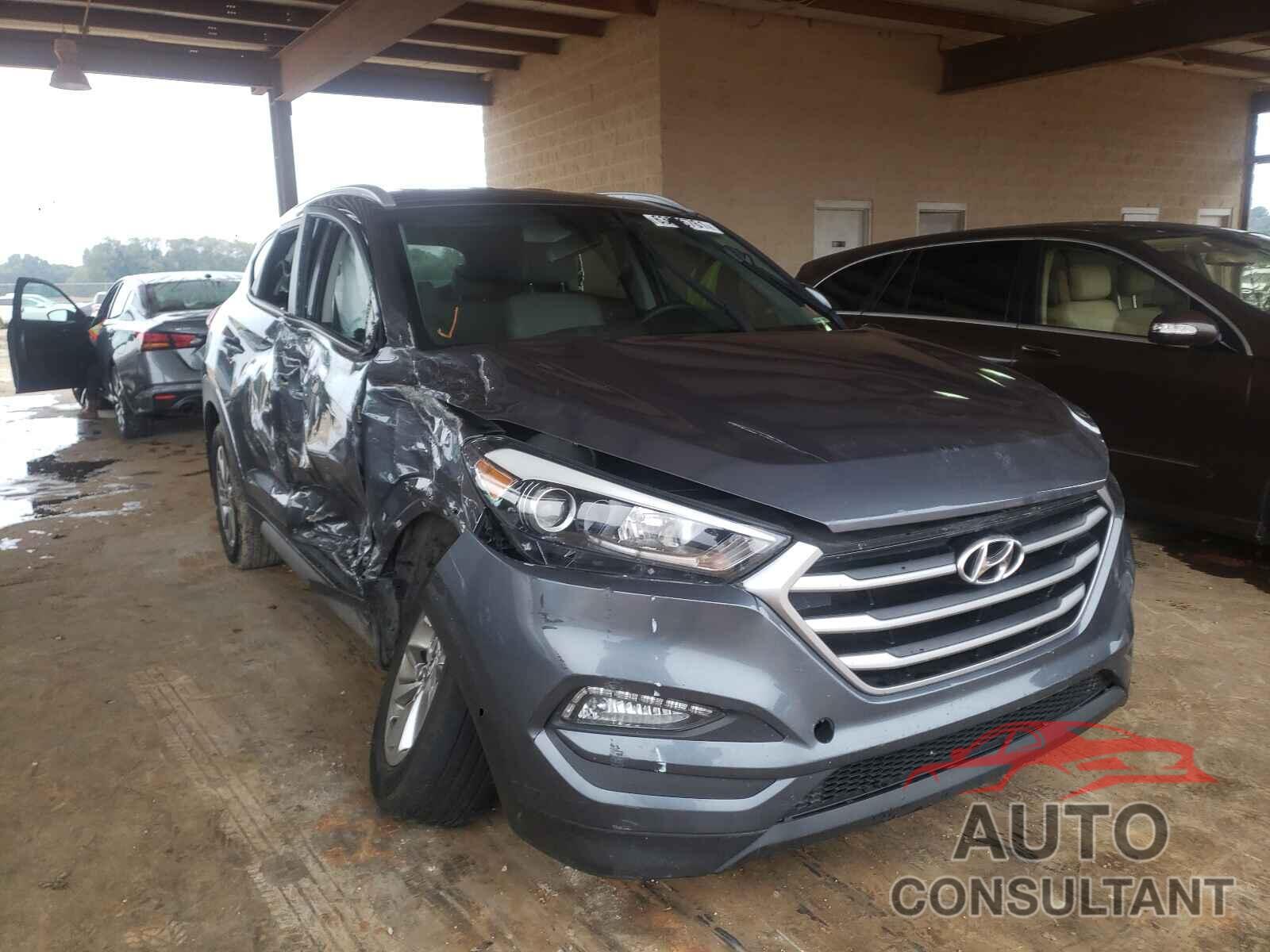 HYUNDAI TUCSON 2018 - KM8J33A43JU691447
