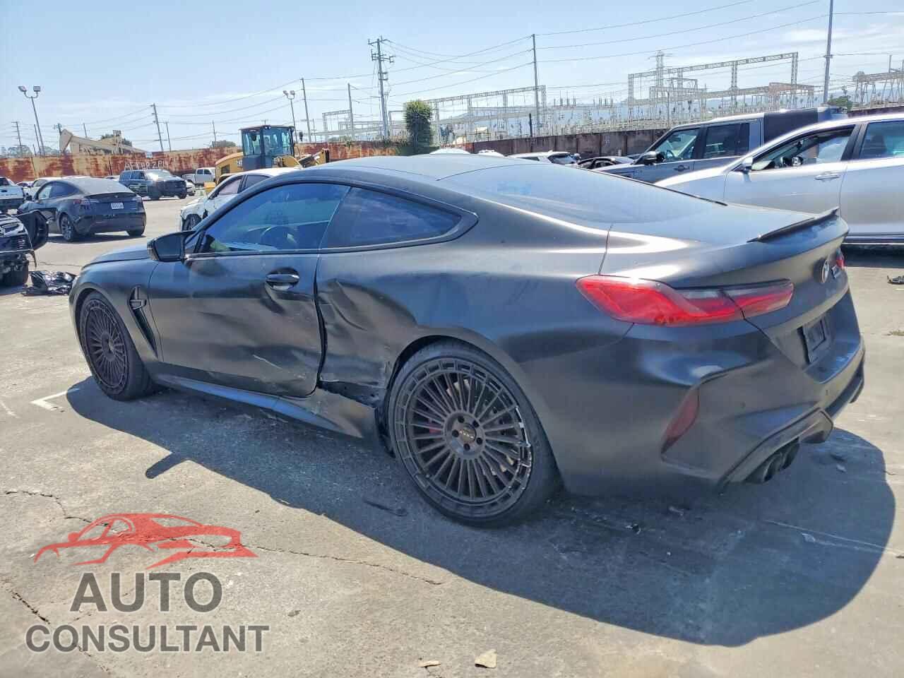 BMW M8 2024 - WBSAE0C04RCR25452