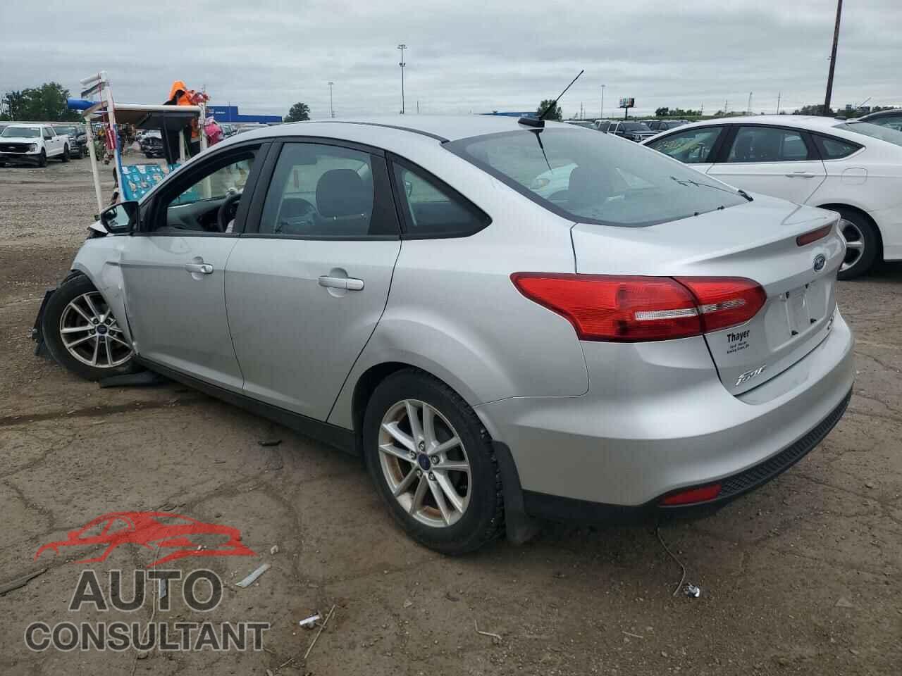 FORD FOCUS 2015 - 1FADP3F22FL289810