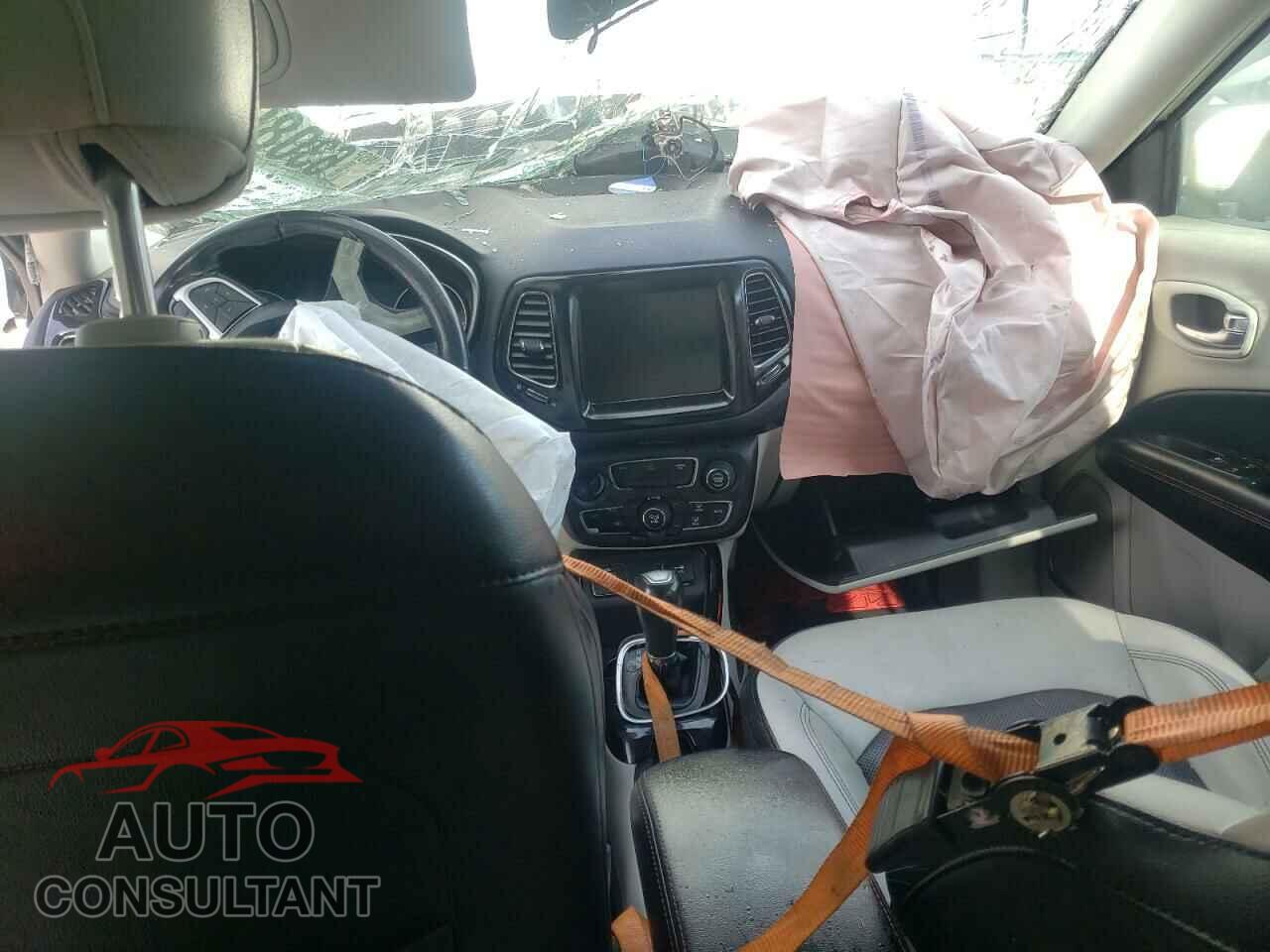 JEEP COMPASS 2020 - 3C4NJCCB3LT152461