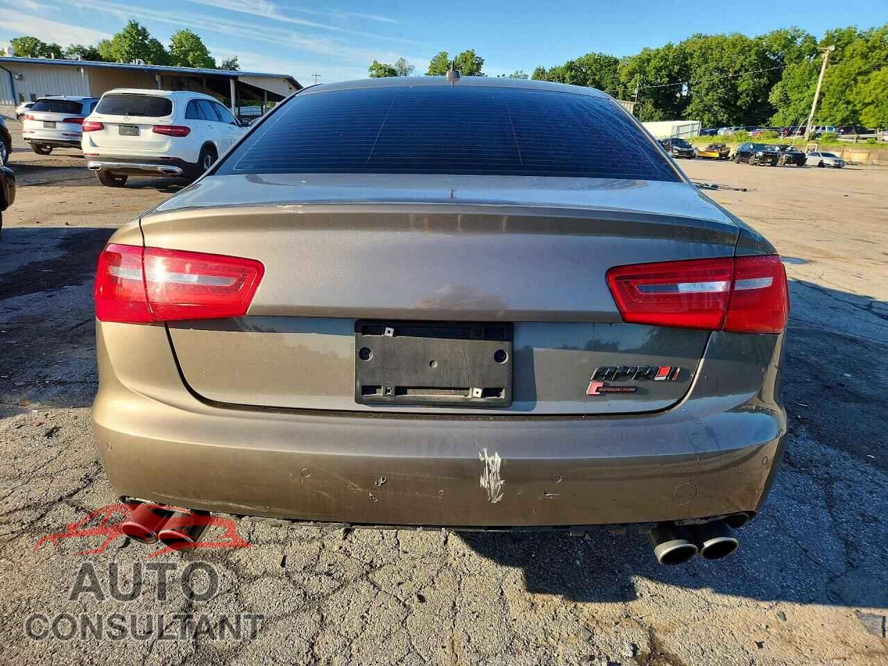 AUDI A6 2012 - WAUGGAFC3CN097359