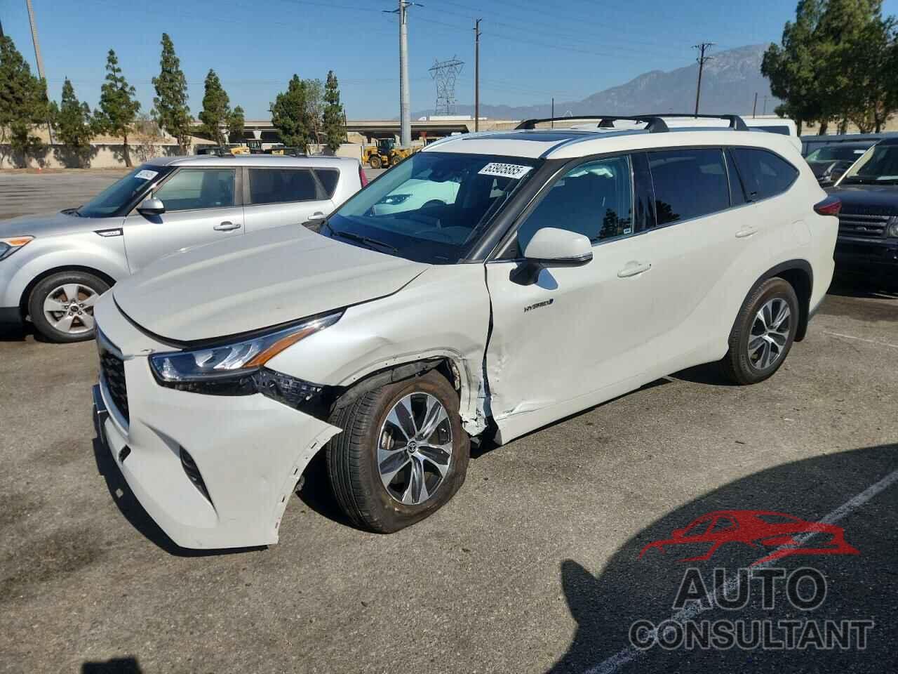 TOYOTA HIGHLANDER 2020 - 5TDHBRCH8LS001109
