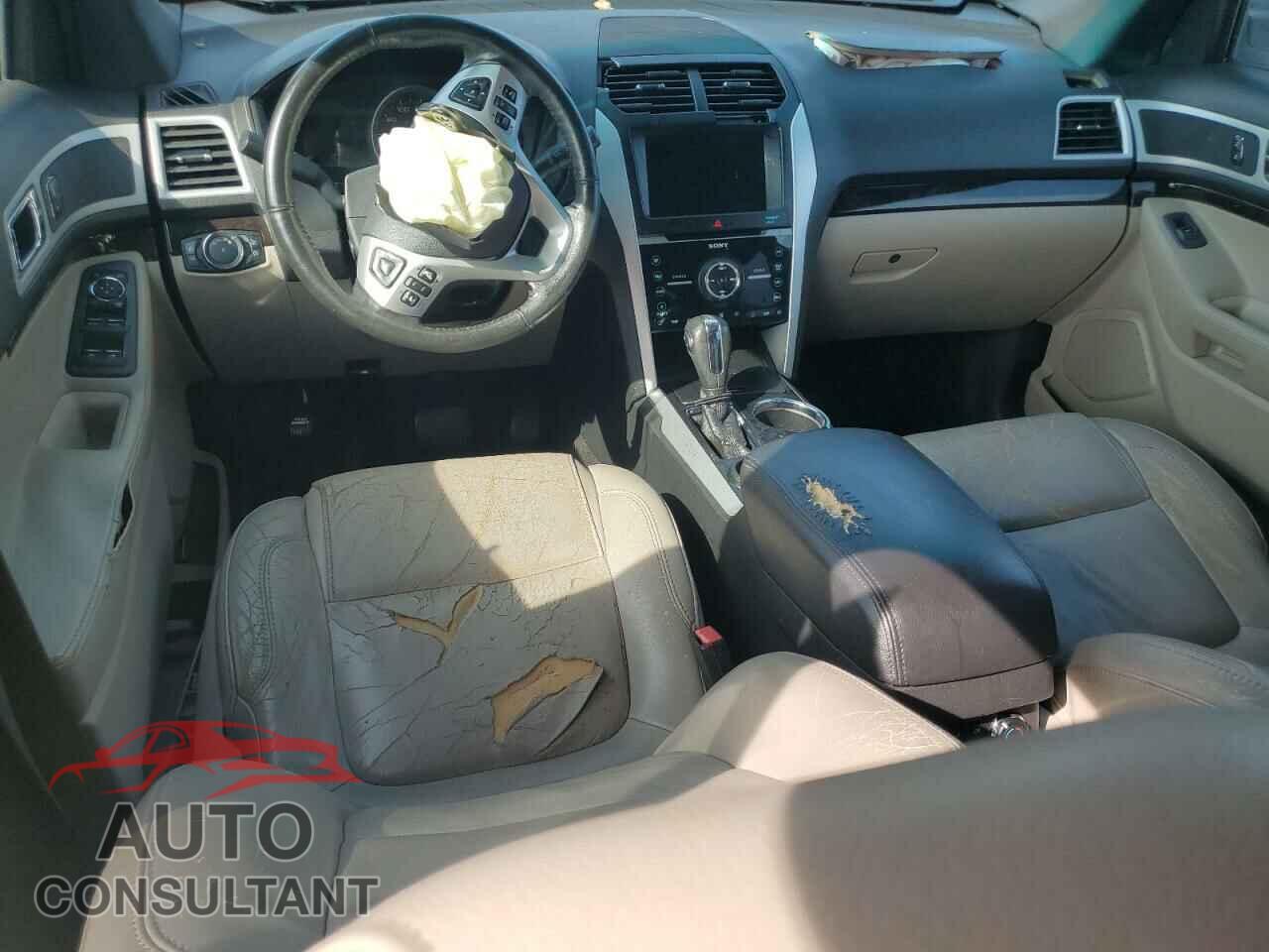 FORD EXPLORER 2011 - 1FMHK7F82BGA64033