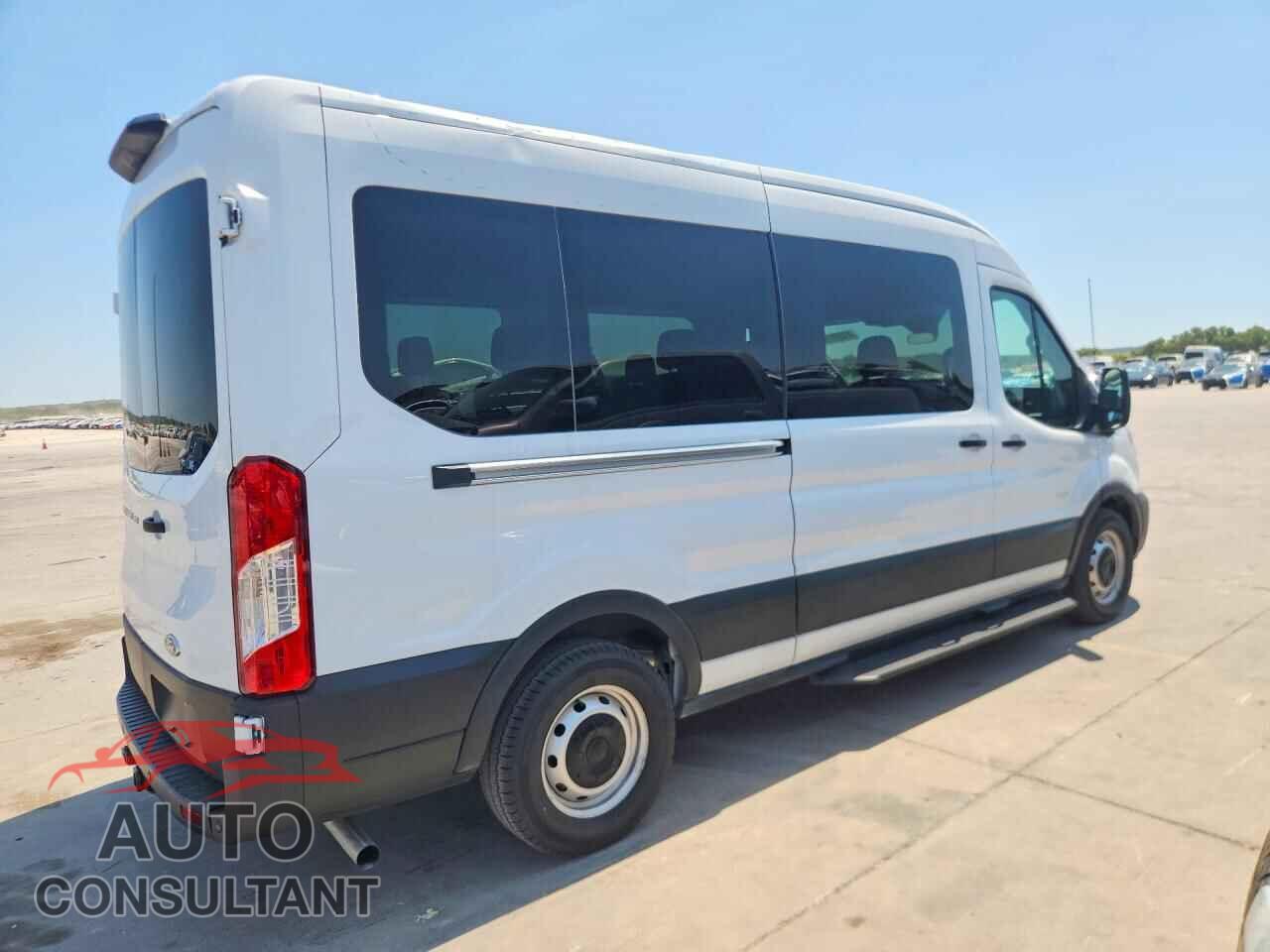FORD TRANSIT 2024 - 1FBAX2C8XRKB81806