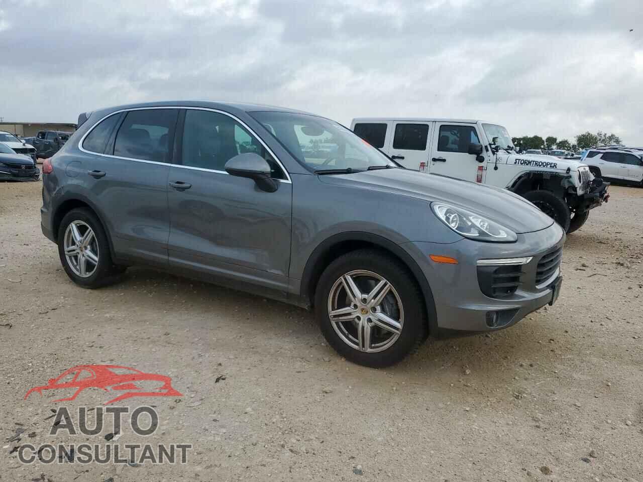 PORSCHE CAYENNE 2016 - WP1AA2A24GLA03925