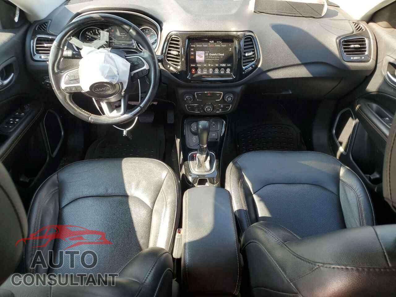 JEEP COMPASS 2020 - 3C4NJDCB7LT178485