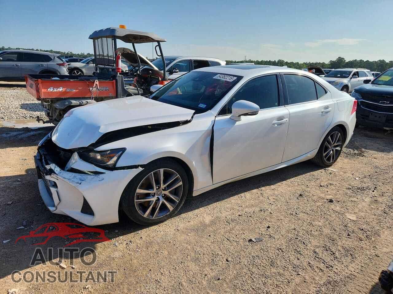 LEXUS IS 2018 - JTHBA1D29J5072003