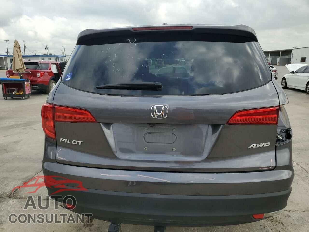 HONDA PILOT 2018 - 5FNYF6H5XJB056535