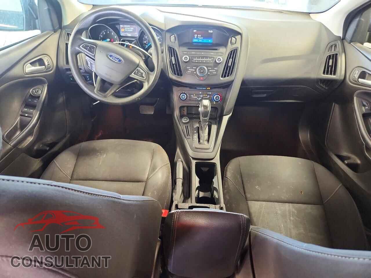 FORD FOCUS 2016 - 1FADP3F28GL282216