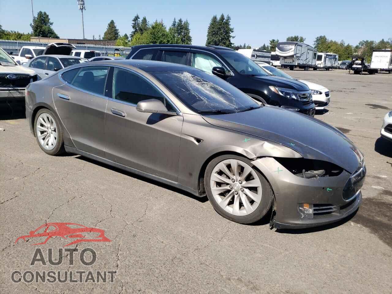 TESLA MODEL S 2016 - 5YJSA1E24GF133507
