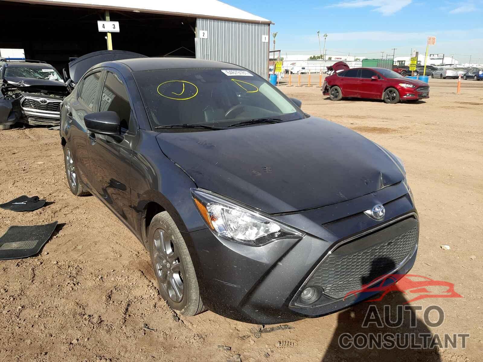 TOYOTA YARIS 2019 - 3MYDLBYV0KY521623