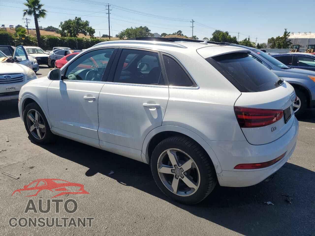 AUDI Q3 2015 - WA1GFCFS4FR012013