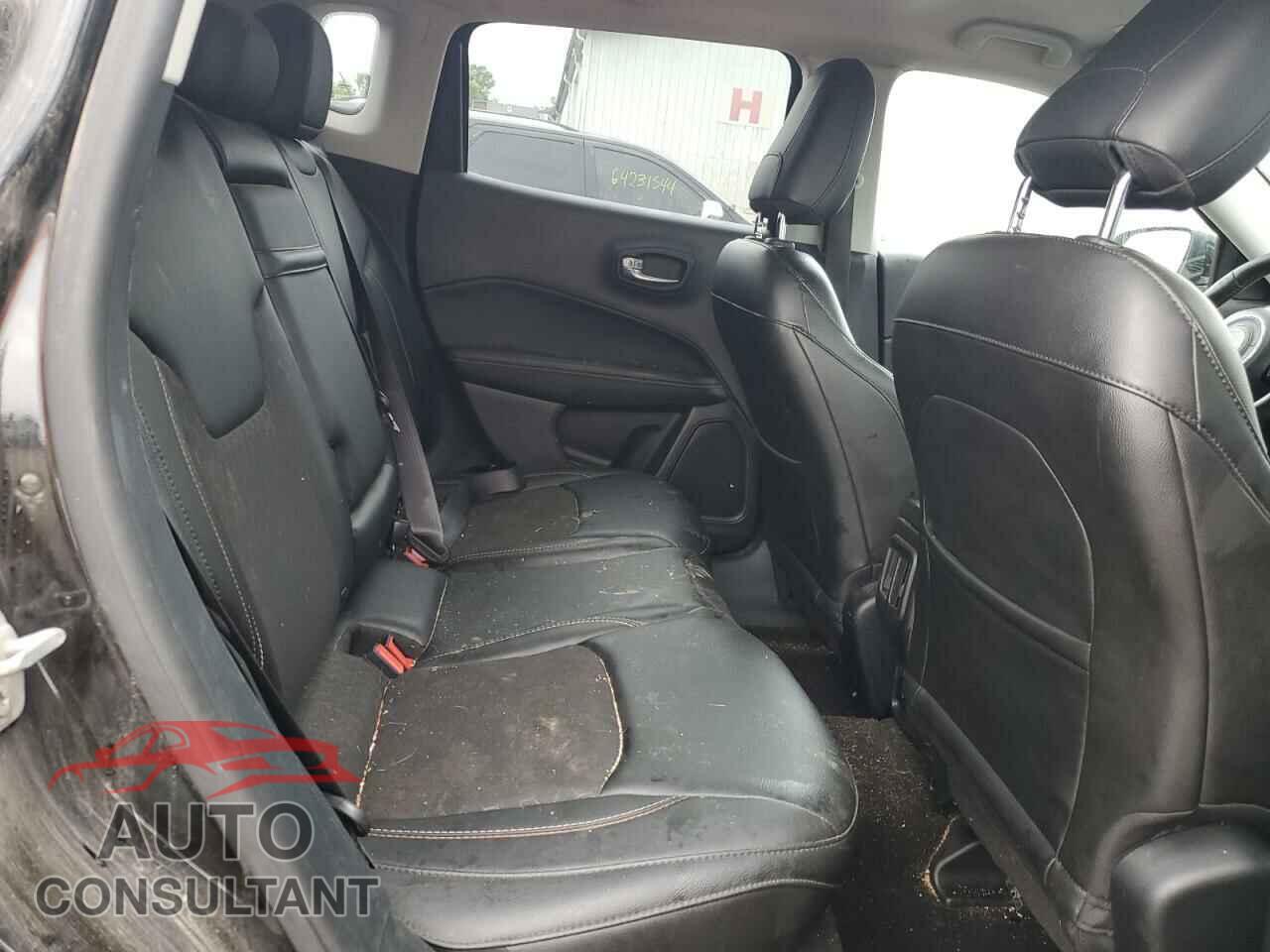 JEEP COMPASS 2018 - 3C4NJDBB6JT270850