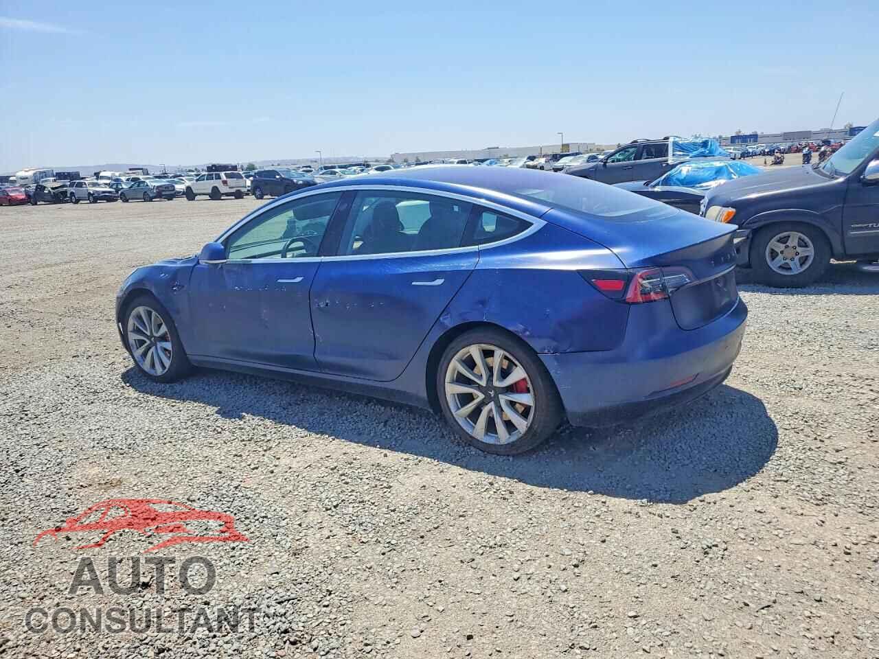 TESLA MODEL 3 2018 - 5YJ3E1EAXJF008101