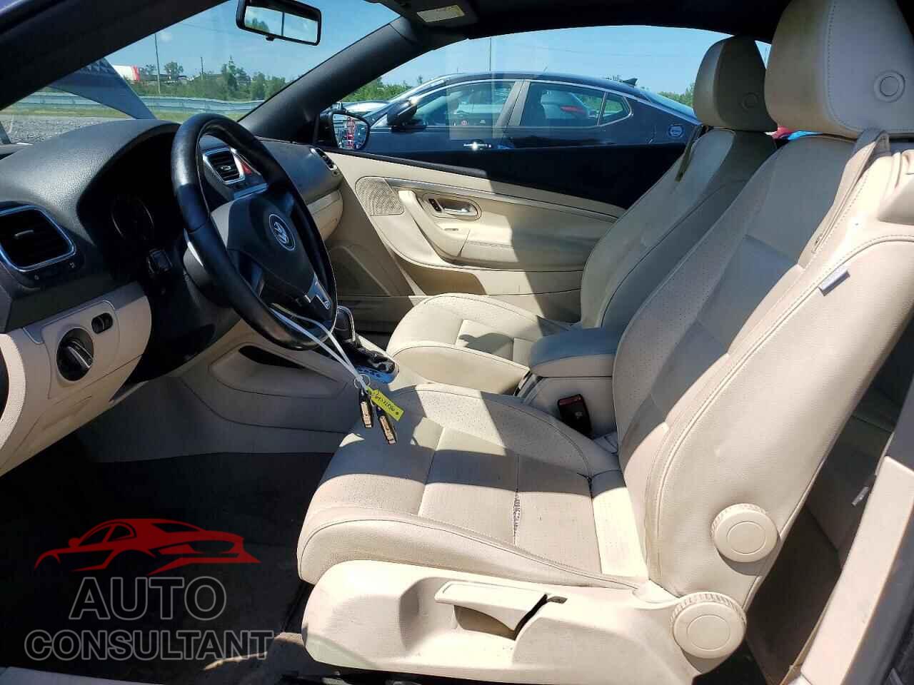 VOLKSWAGEN EOS 2012 - WVWBD7AH4CV000634