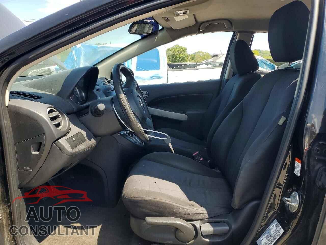 MAZDA 2 2011 - JM1DE1HY2B0123451
