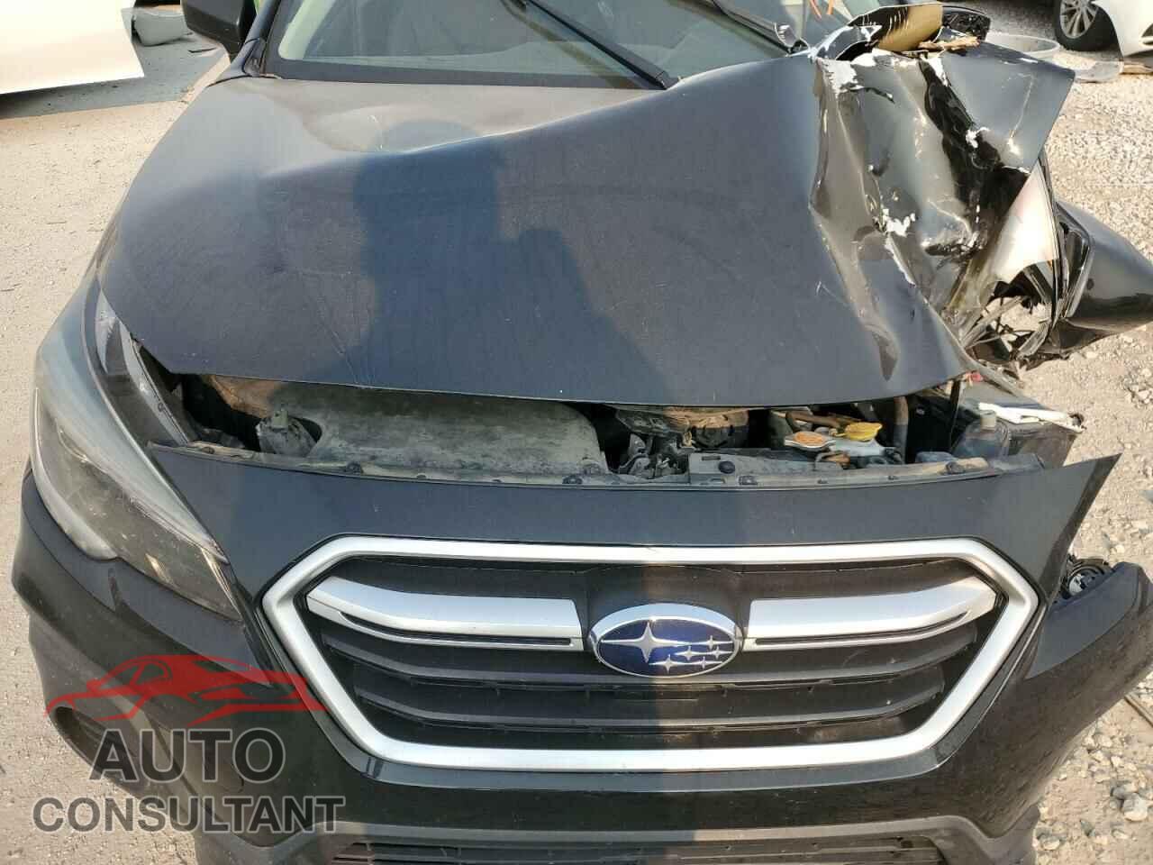 SUBARU OUTBACK 2018 - 4S4BSAAC3J3356049