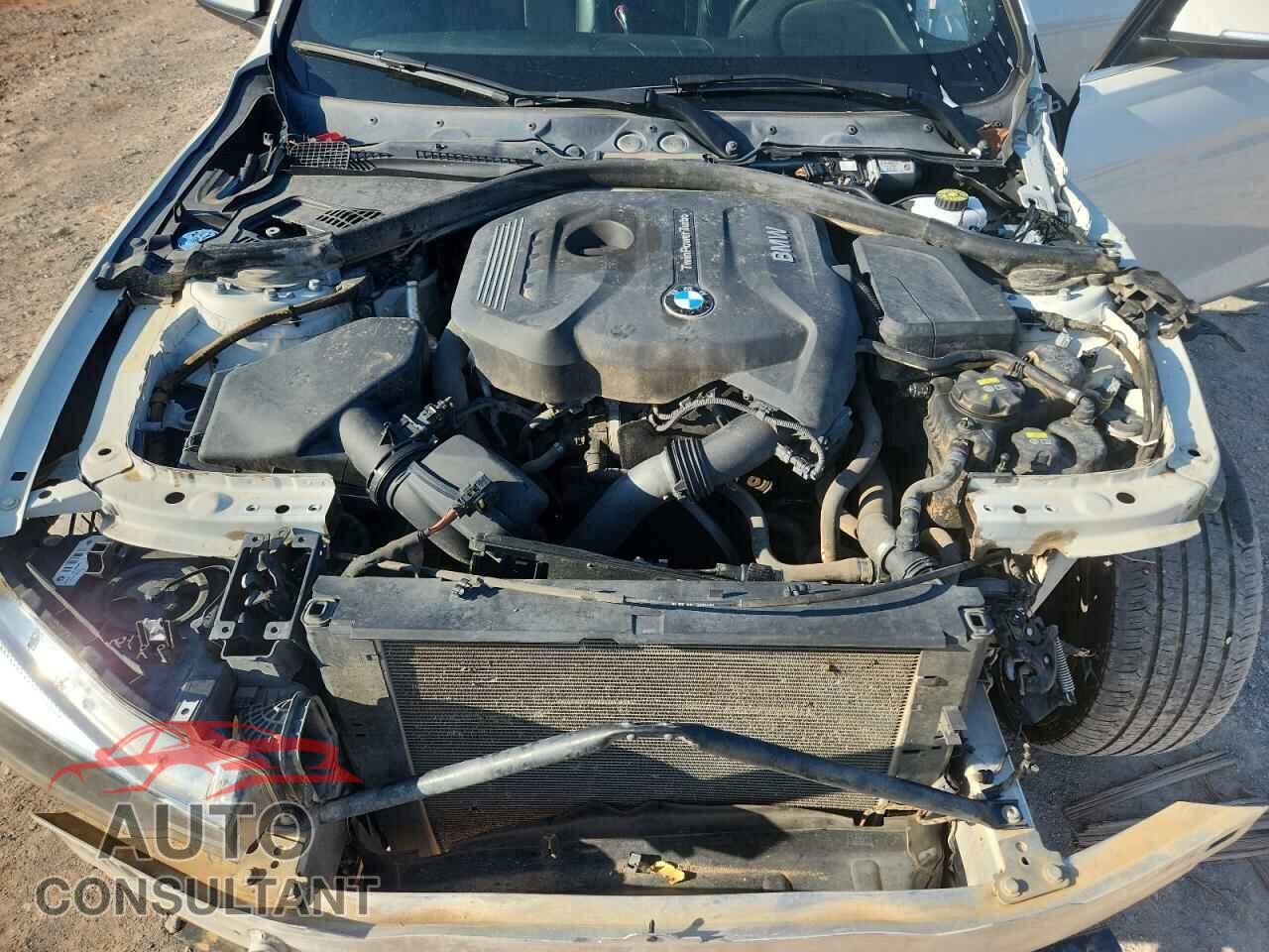 BMW 3 SERIES 2017 - WBA8B9C51HK884780