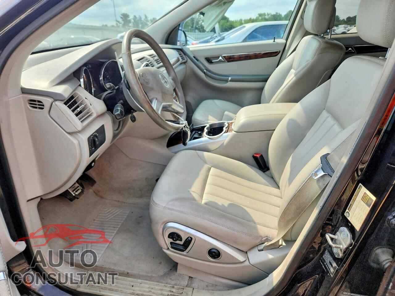 MERCEDES-BENZ R-CLASS 2010 - 4JGCB2FE8AA112431