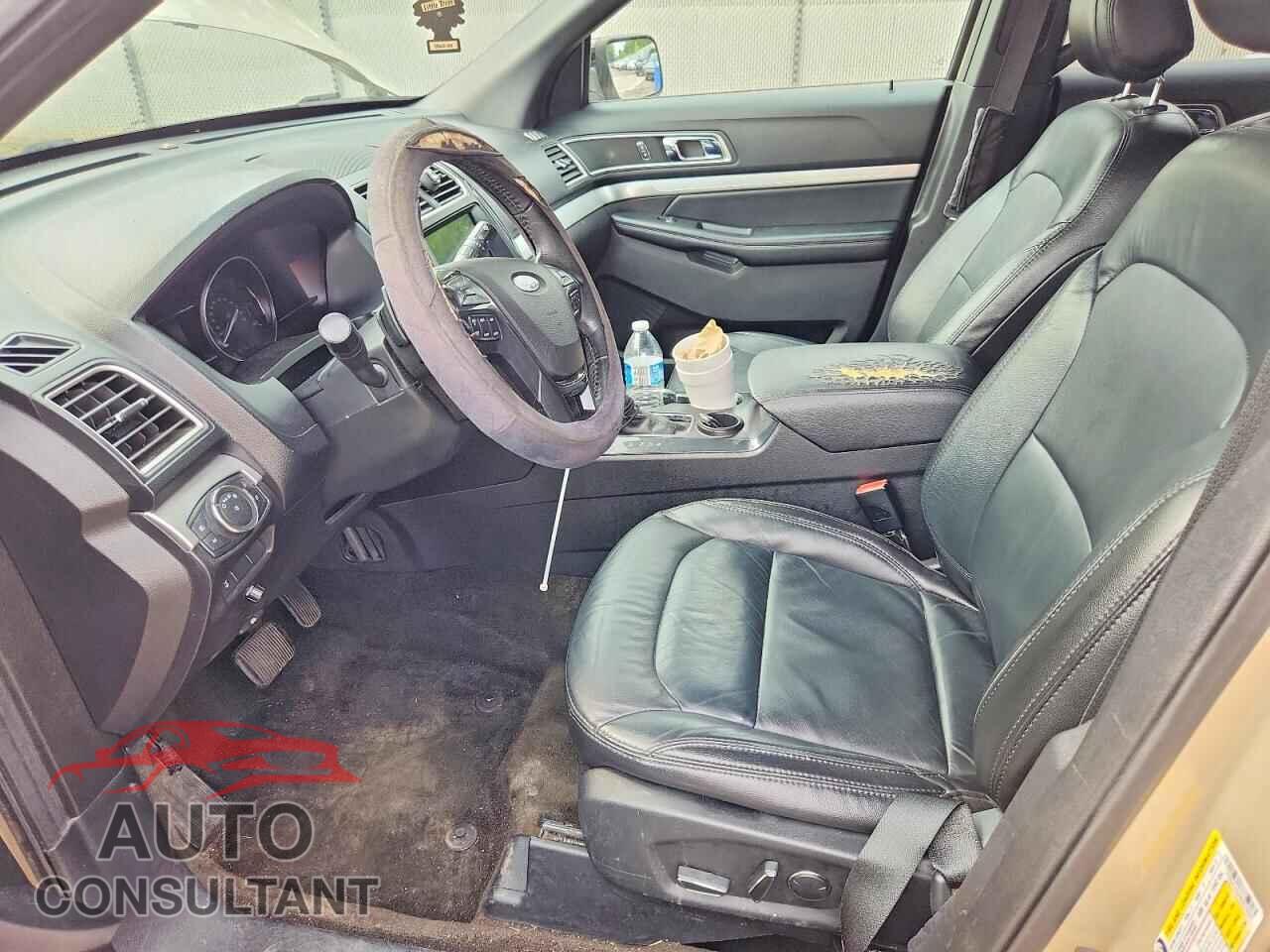 FORD EXPLORER 2017 - 1FM5K7D8XHGD48685