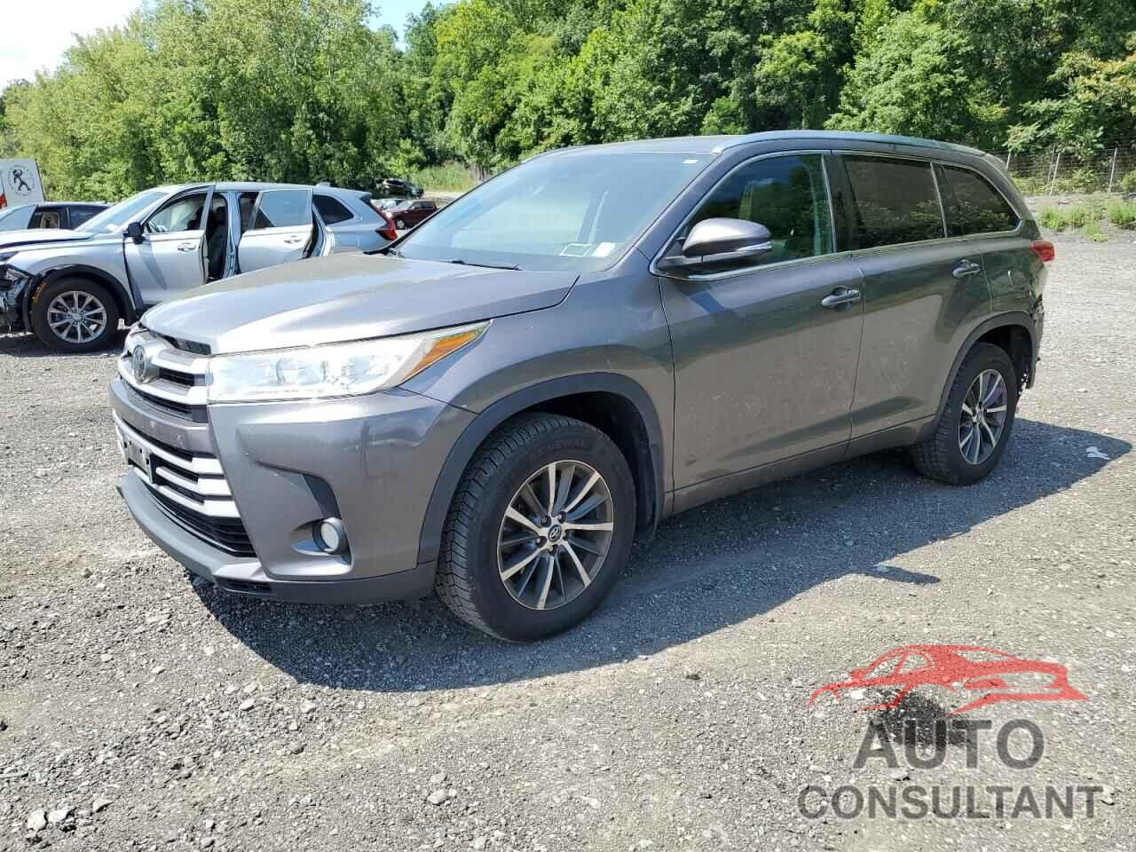 TOYOTA HIGHLANDER 2017 - 5TDJZRFHXHS442627