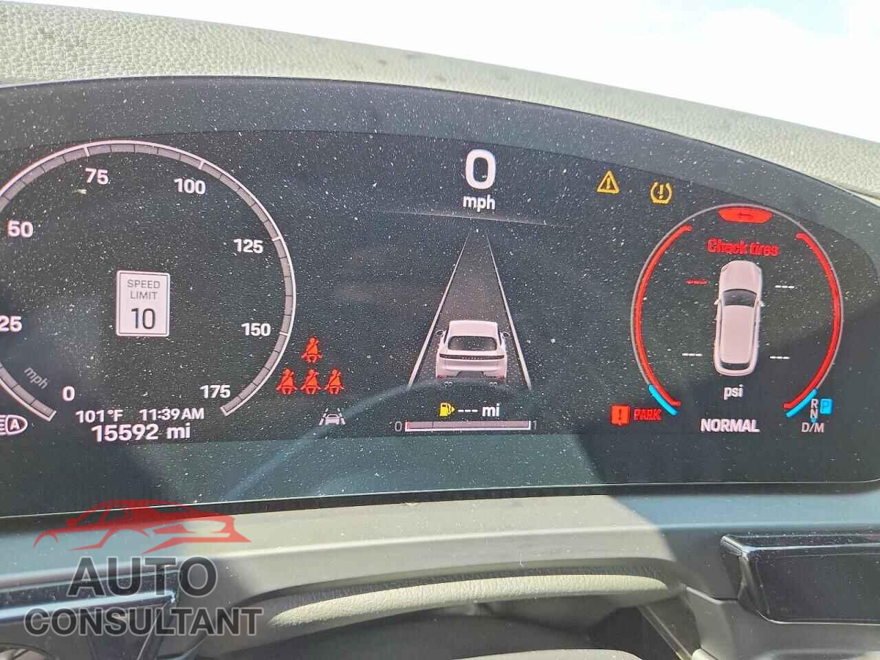 PORSCHE CAYENNE 2024 - WP1AA2AY7RDA09655