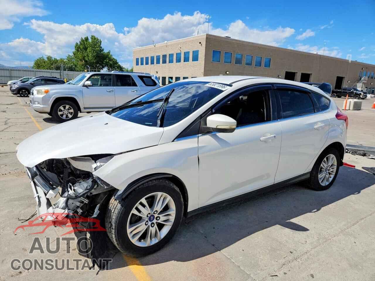 FORD FOCUS 2012 - 1FAHP3M24CL231651