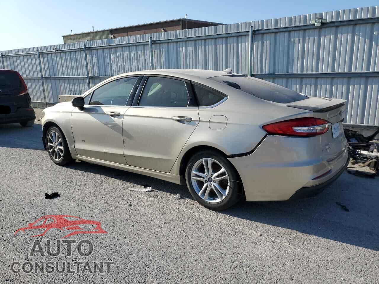 FORD FUSION 2019 - 3FA6P0LU6KR172658