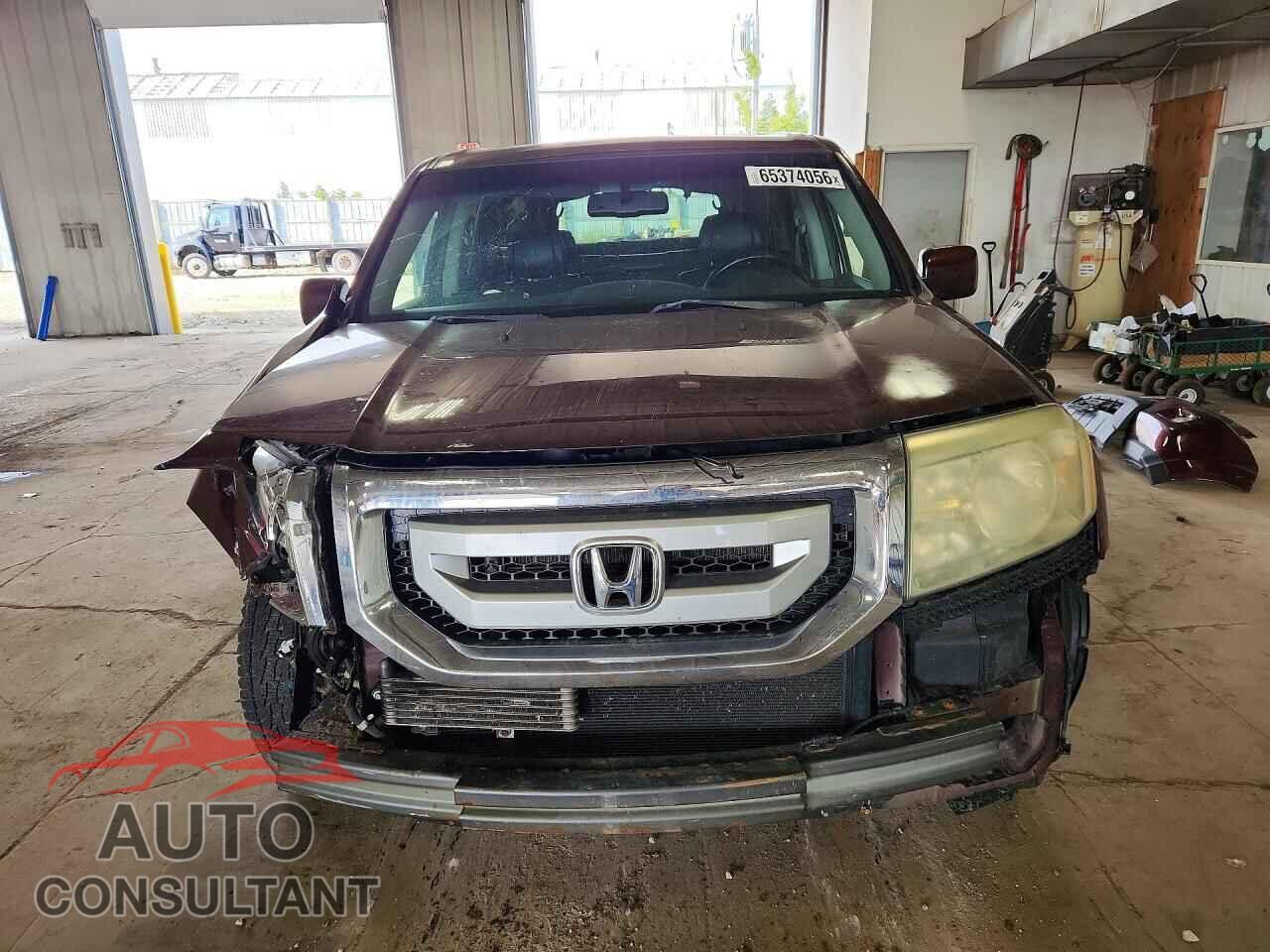 HONDA PILOT 2011 - 5FNYF4H59BB010152