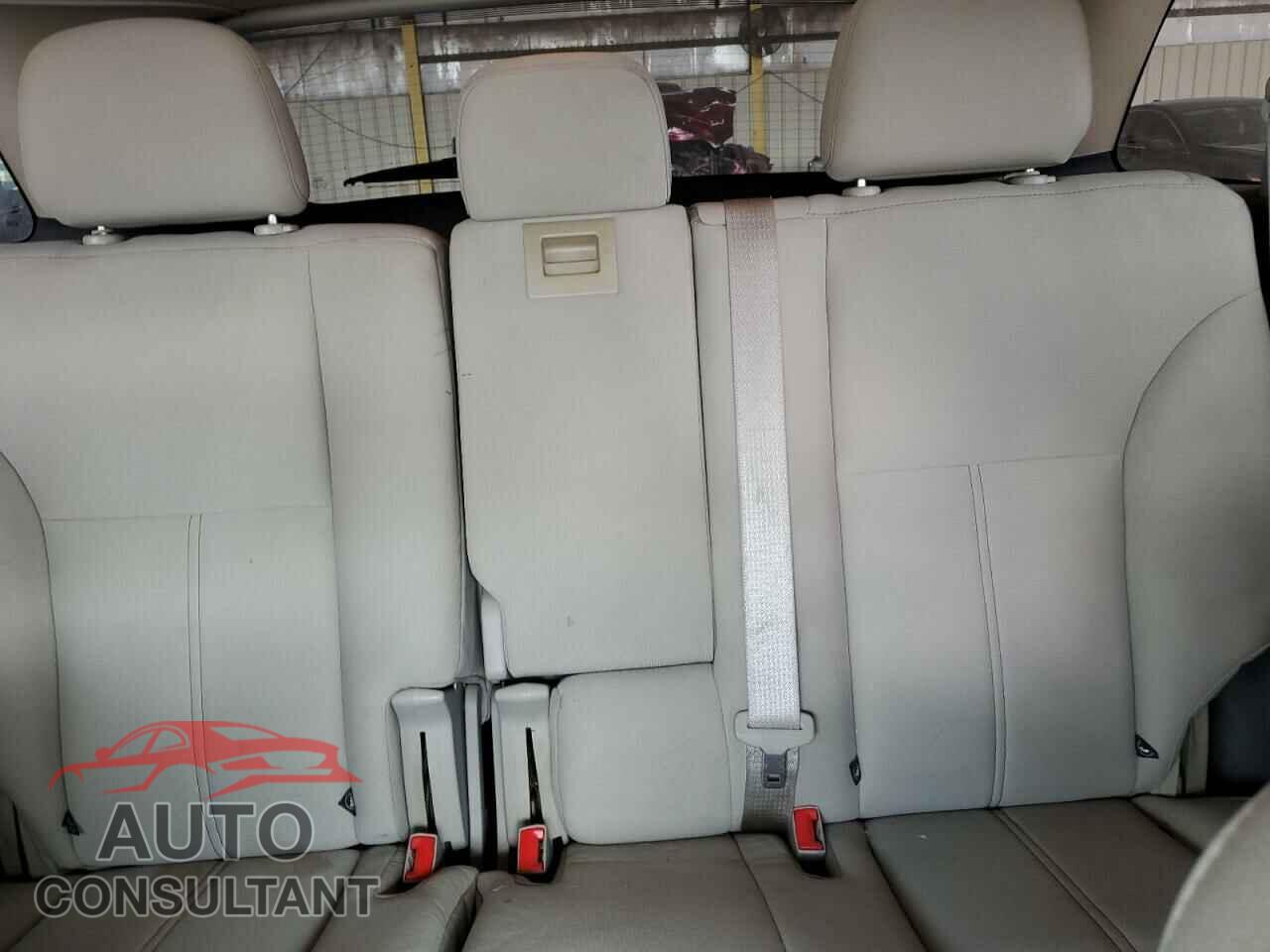 FORD EDGE 2011 - 2FMDK3GC2BBB00434