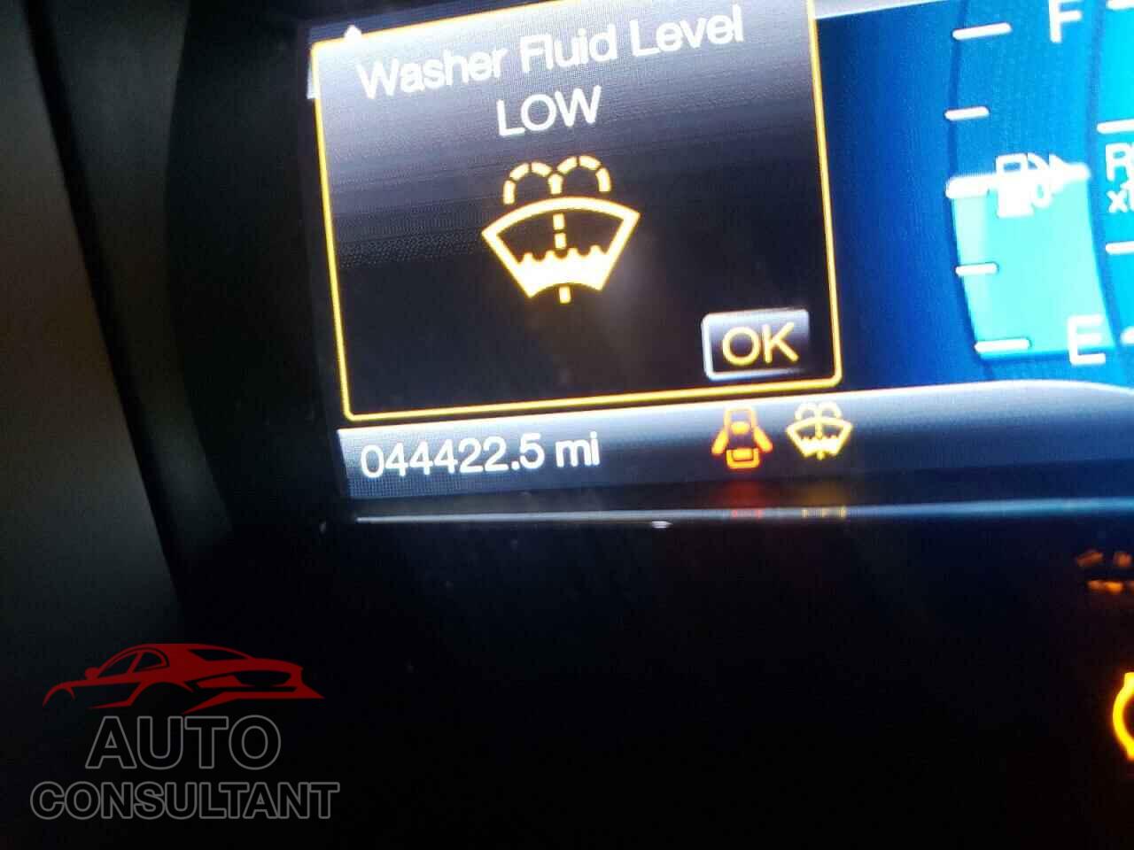 FORD TAURUS 2017 - 1FAHP2E89HG127637