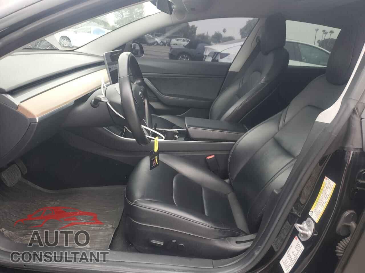 TESLA MODEL 3 2018 - 5YJ3E1EA5JF078279