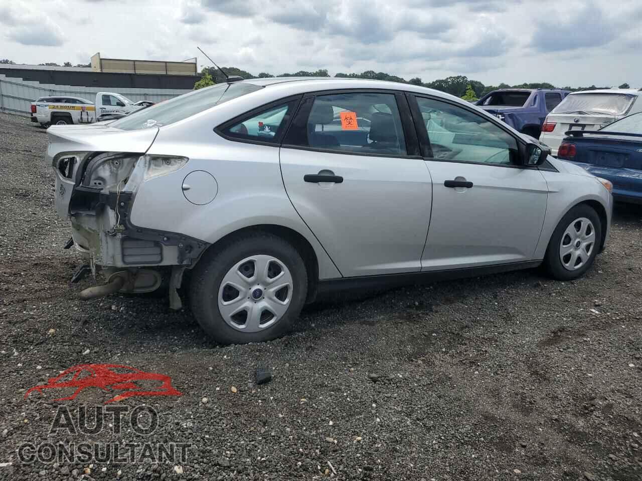 FORD FOCUS 2017 - 1FADP3E27HL316780