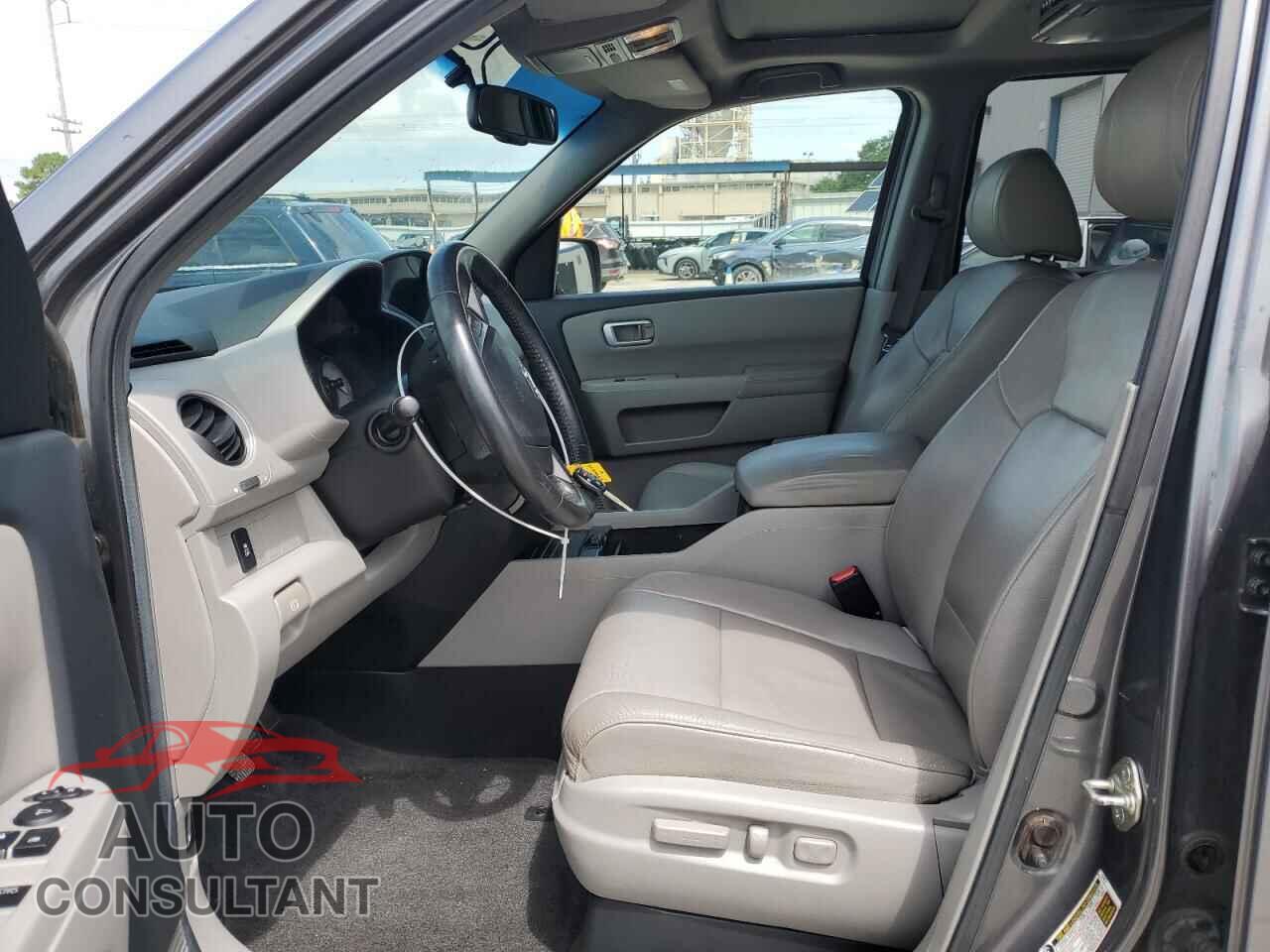 HONDA PILOT 2012 - 5FNYF3H55CB036579