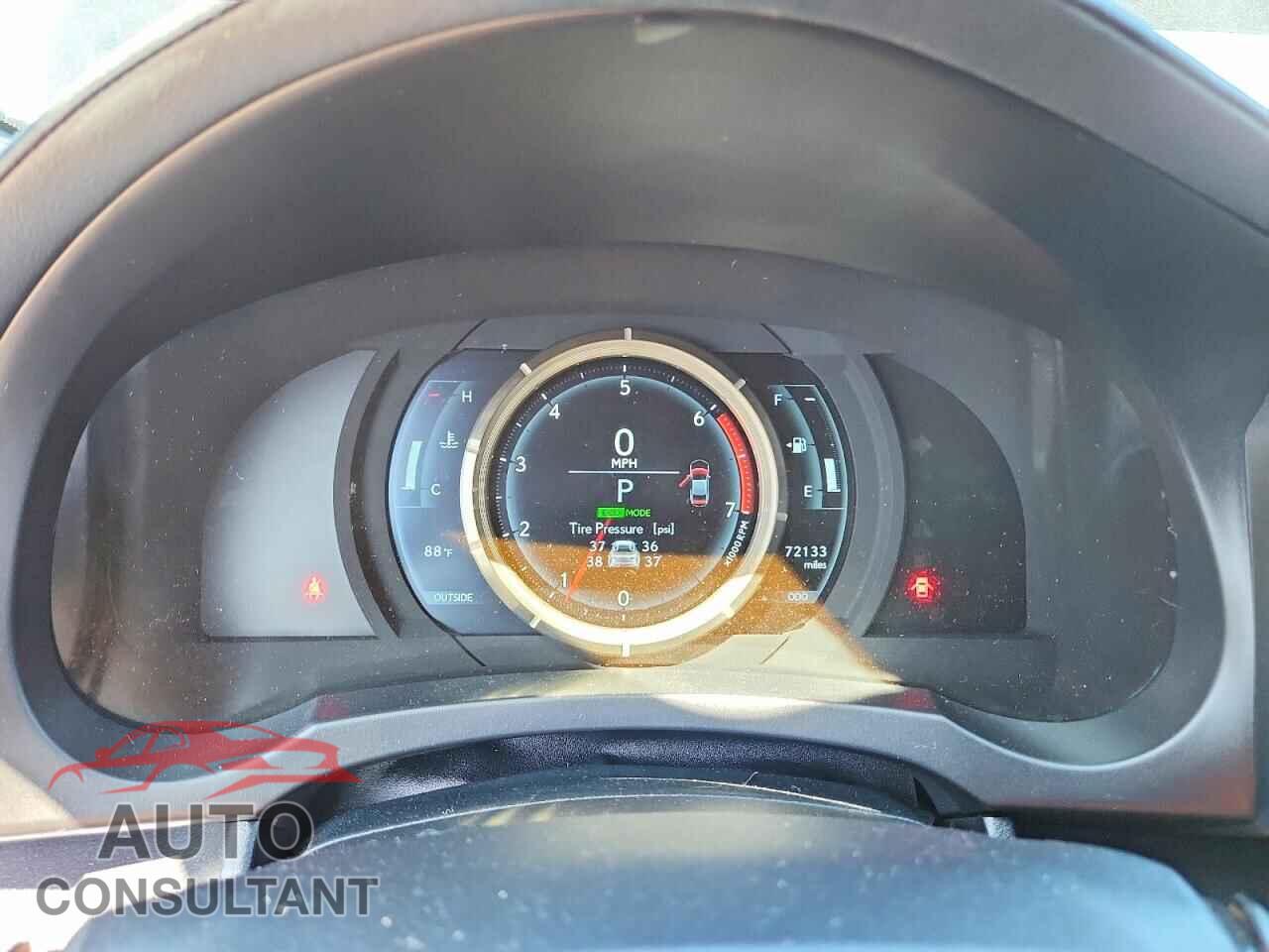 LEXUS RC 2016 - JTHHA5BC1G5000945