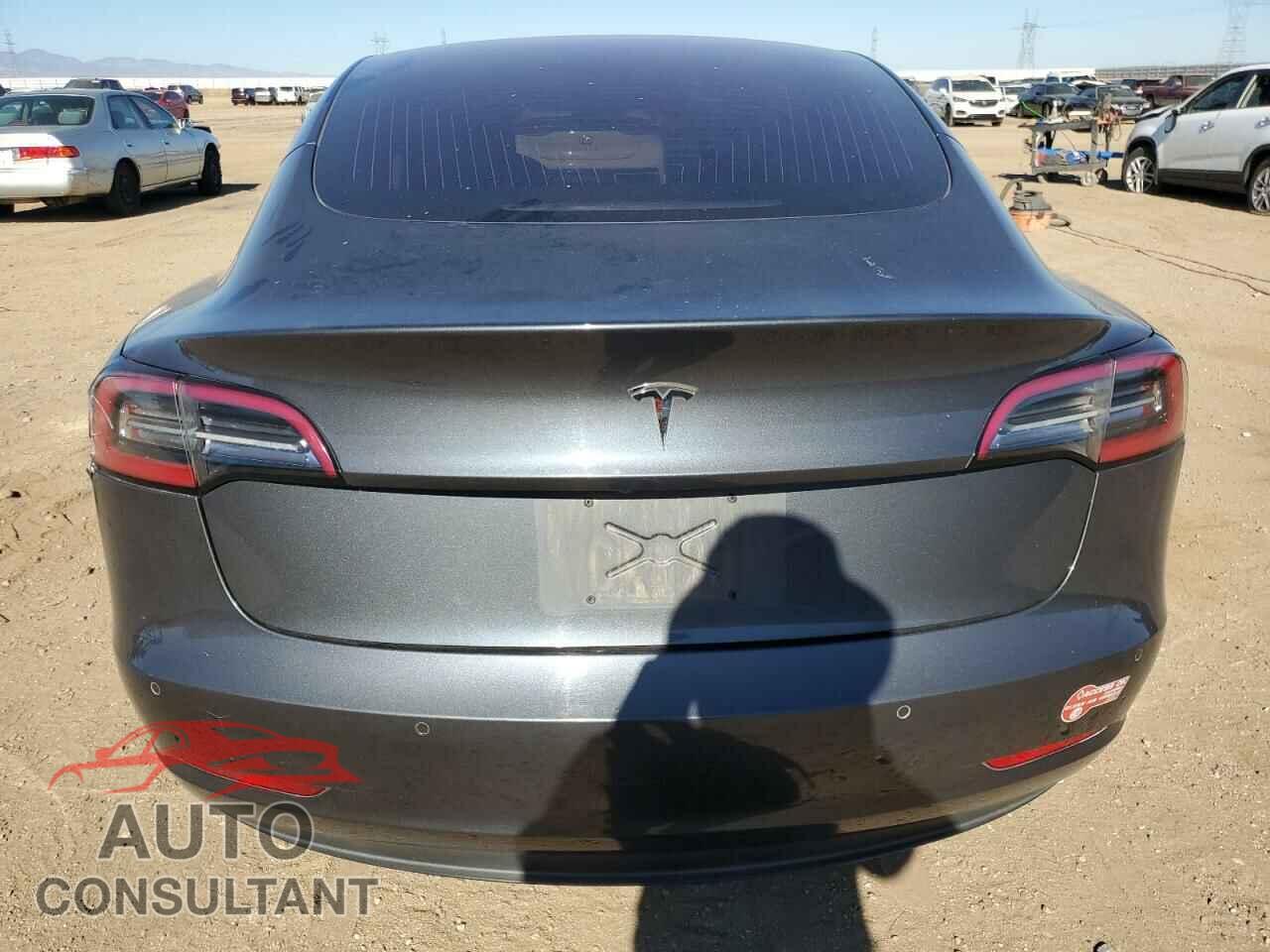 TESLA MODEL 3 2017 - 5YJ3E1EA8HF001254