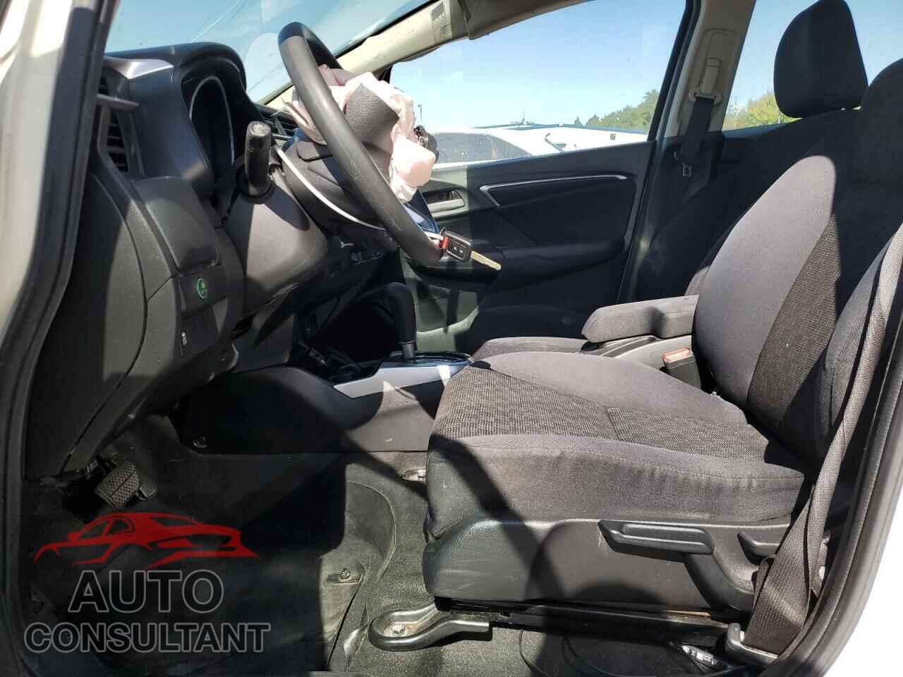 HONDA FIT 2017 - JHMGK5H53HS014897