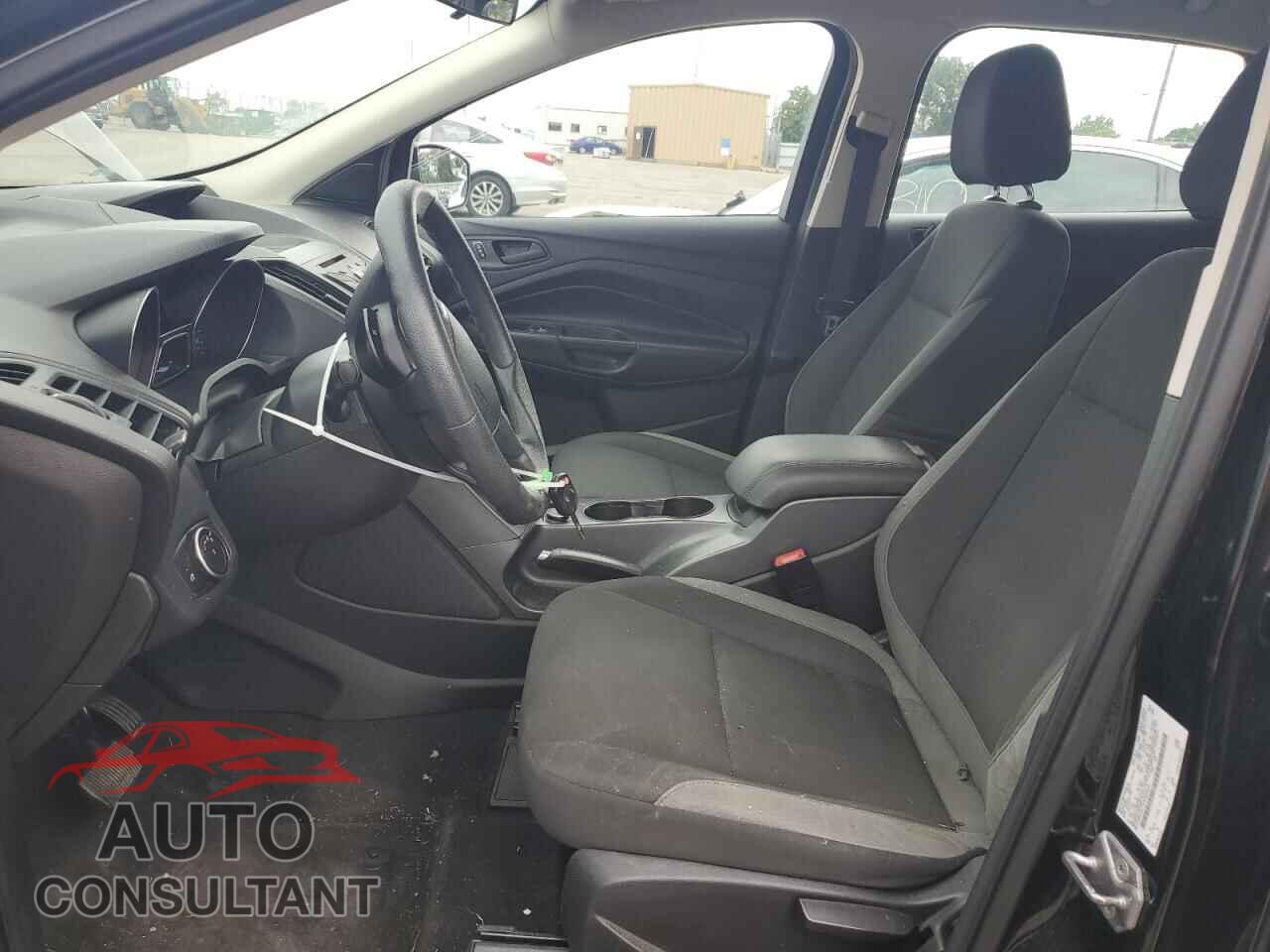 FORD ESCAPE 2016 - 1FMCU0F72GUB90808