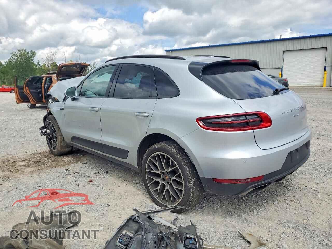 PORSCHE MACAN 2018 - WP1AA2A55JLB02447