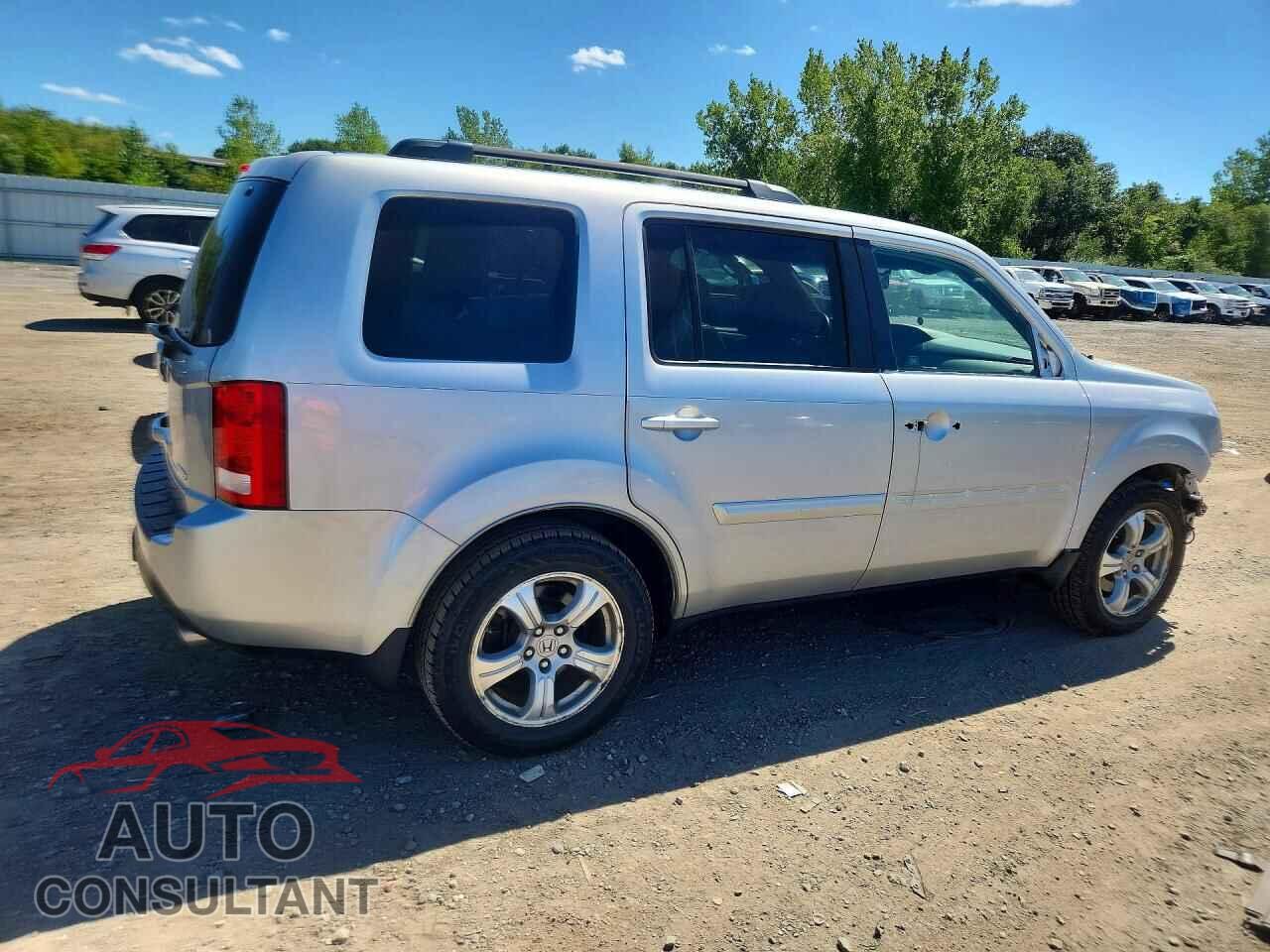 HONDA PILOT 2012 - 5FNYF4H61CB021480