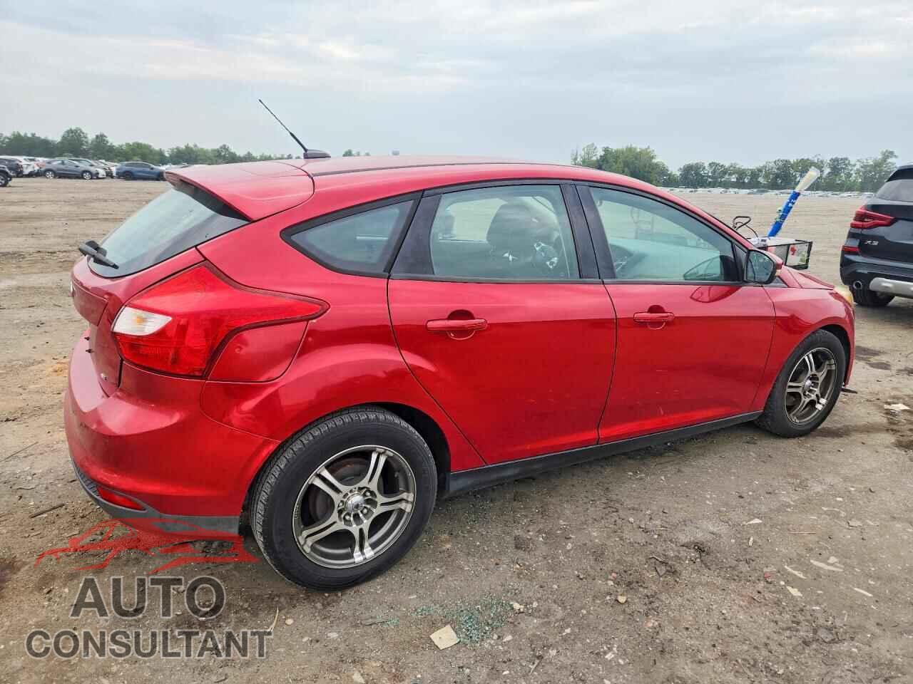 FORD FOCUS 2012 - 1FAHP3K24CL274356