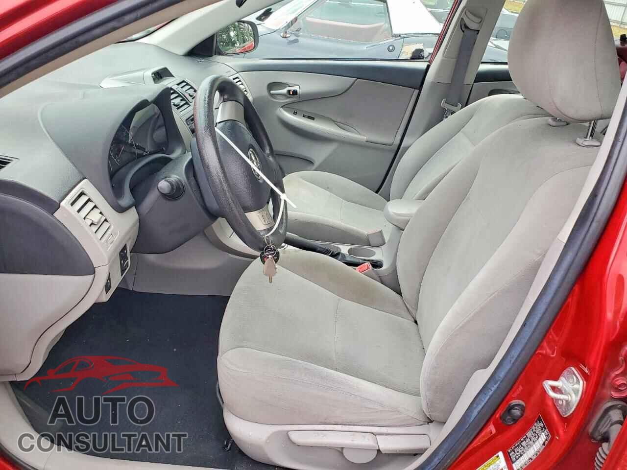 TOYOTA COROLLA 2013 - 2T1BU4EE5DC027313