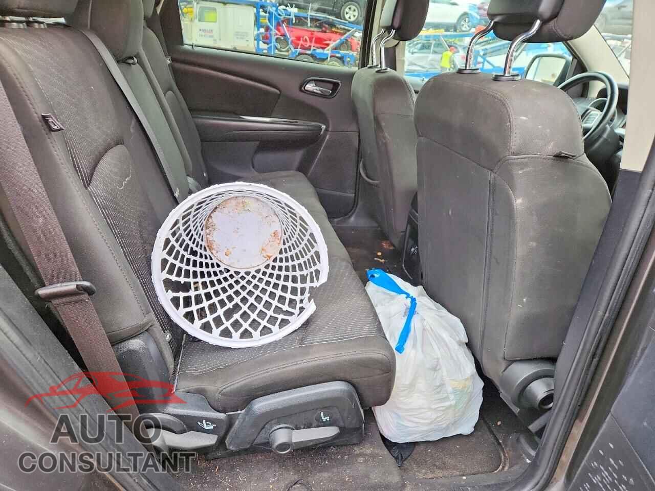 DODGE JOURNEY 2017 - 3C4PDCAB3HT584557